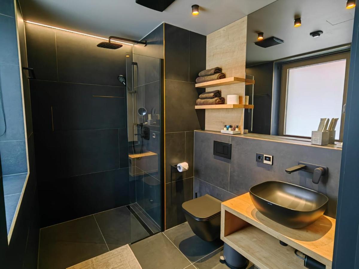 Hotel Nice Laupheim Extérieur photo